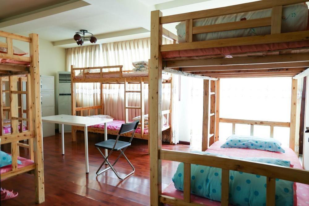 Chengdu Bling Bling Hostel Supoqiao Zewnętrze zdjęcie